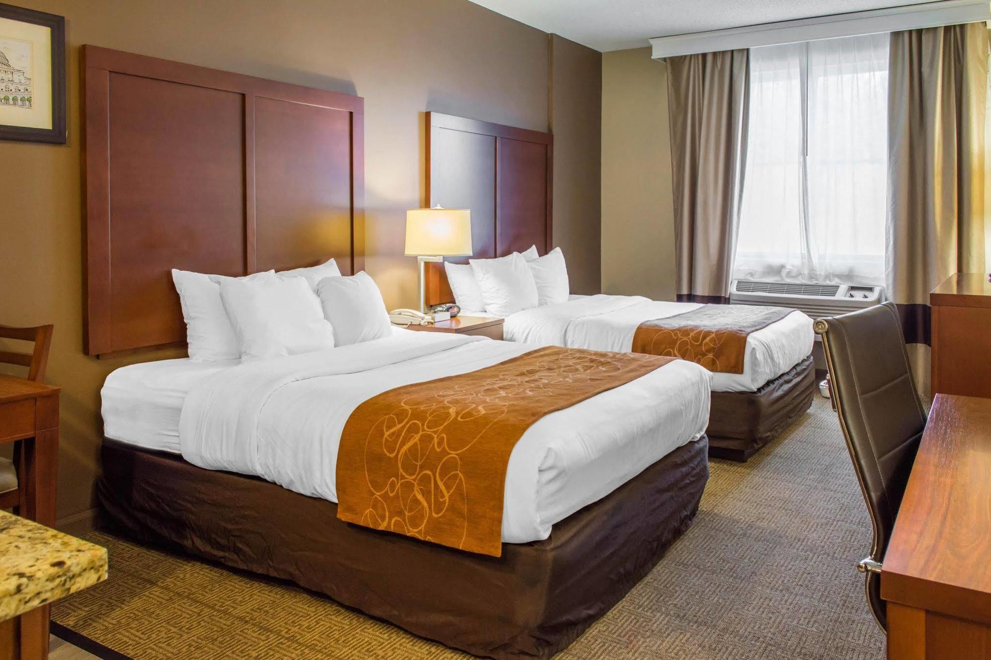 Quality Suites Уолдорф Экстерьер фото